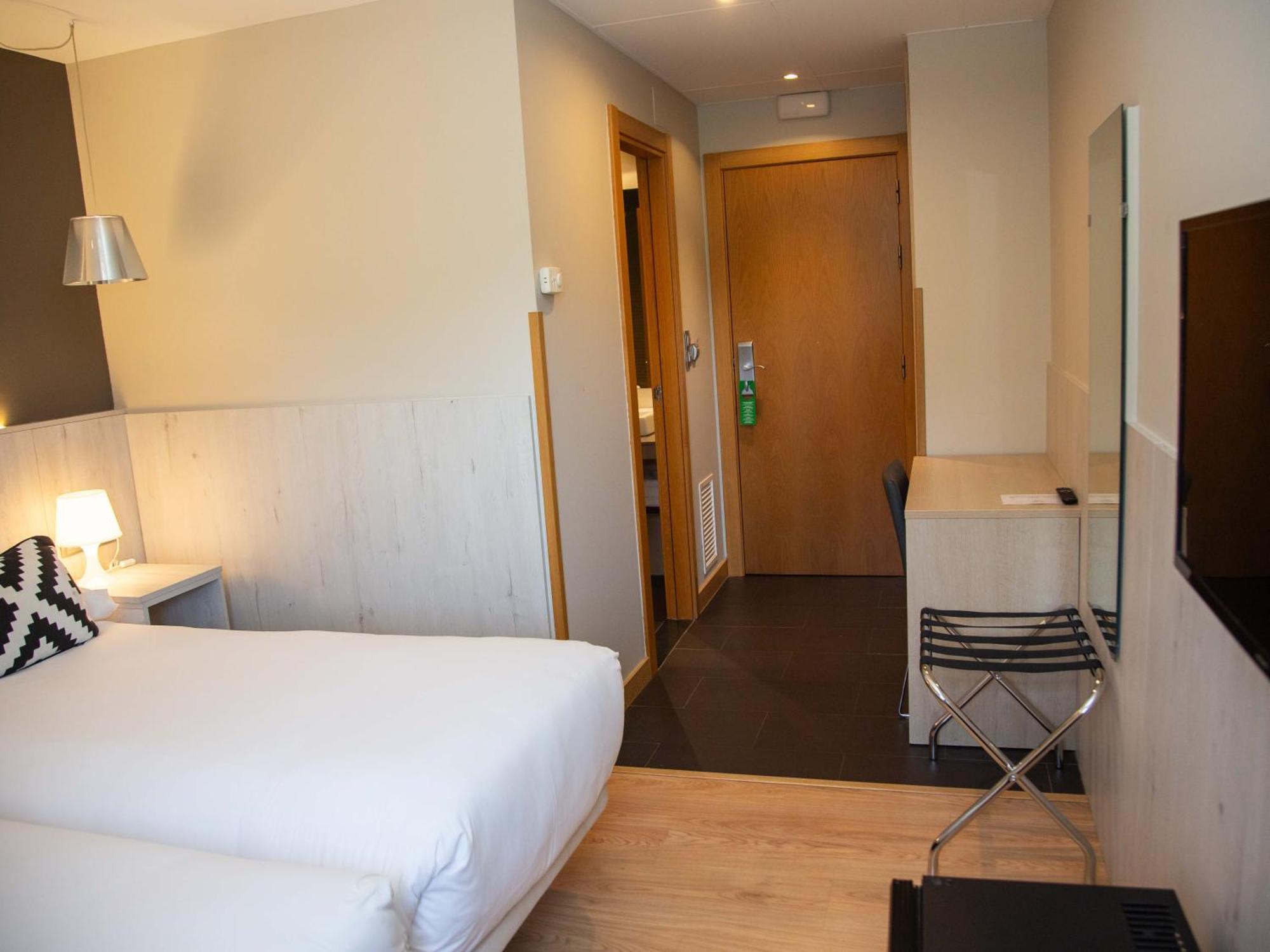 Hotel Restaurante Cadosa Soria Kültér fotó